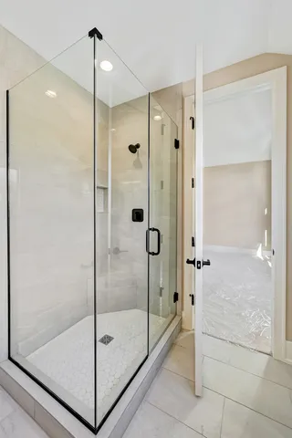 $1,625,000 | 6200 Clarendon Hills Road, Willowbrook, IL 60527