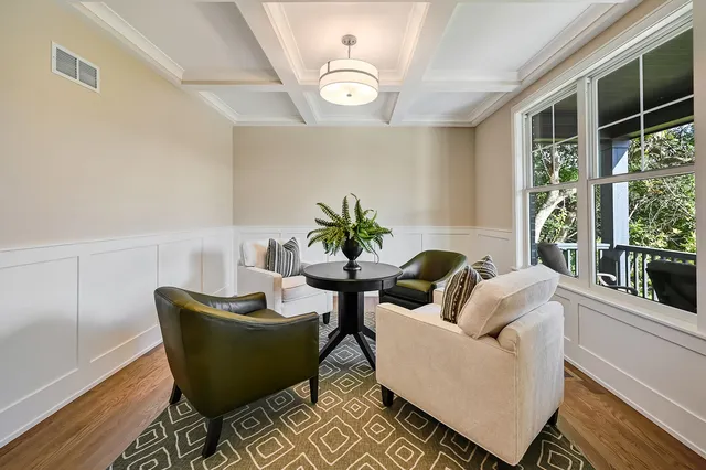 $1,625,000 | 6200 Clarendon Hills Road, Willowbrook, IL 60527