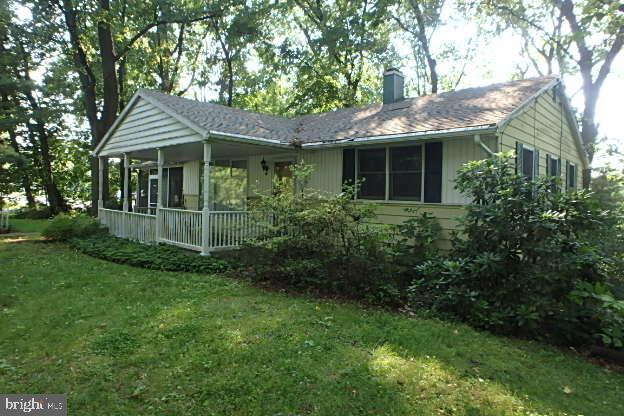 3525 Stone Ridge Road York, PA 17402 - Photo 2 of 19 Gallery Image 2
