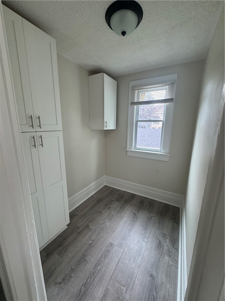 449-451 Clay Avenue Rochester, NY 14613 - Photo 17 of 33