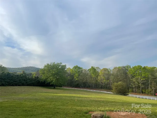 $89,900 | 6161 Willowbottom Road, Hickory, NC 28602