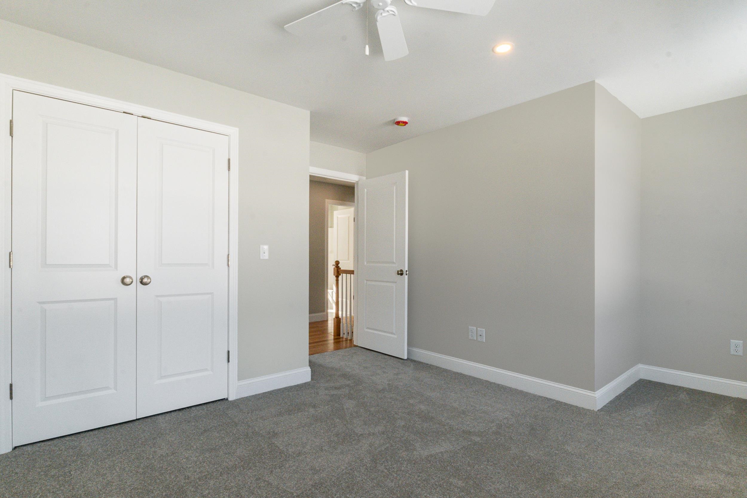 5 B Violette Drive, Unit 2 Epping, NH 03042 - Photo 16 of 45