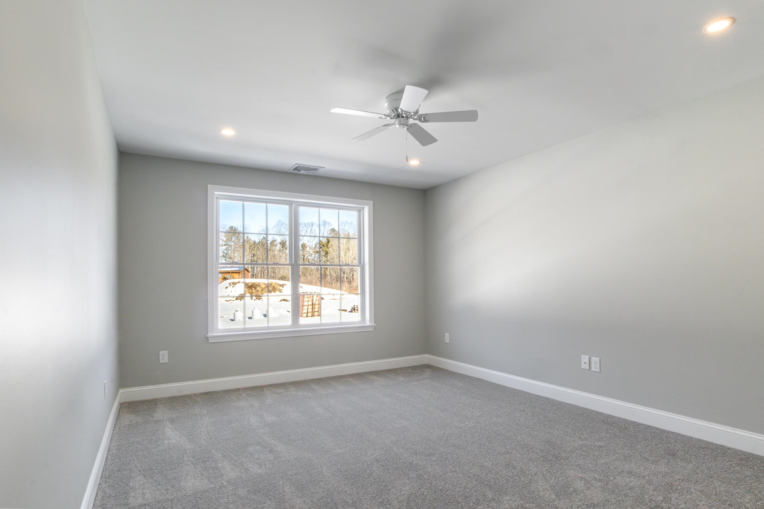 5 B Violette Drive, Unit 2 Epping, NH 03042 - Photo 18 of 45