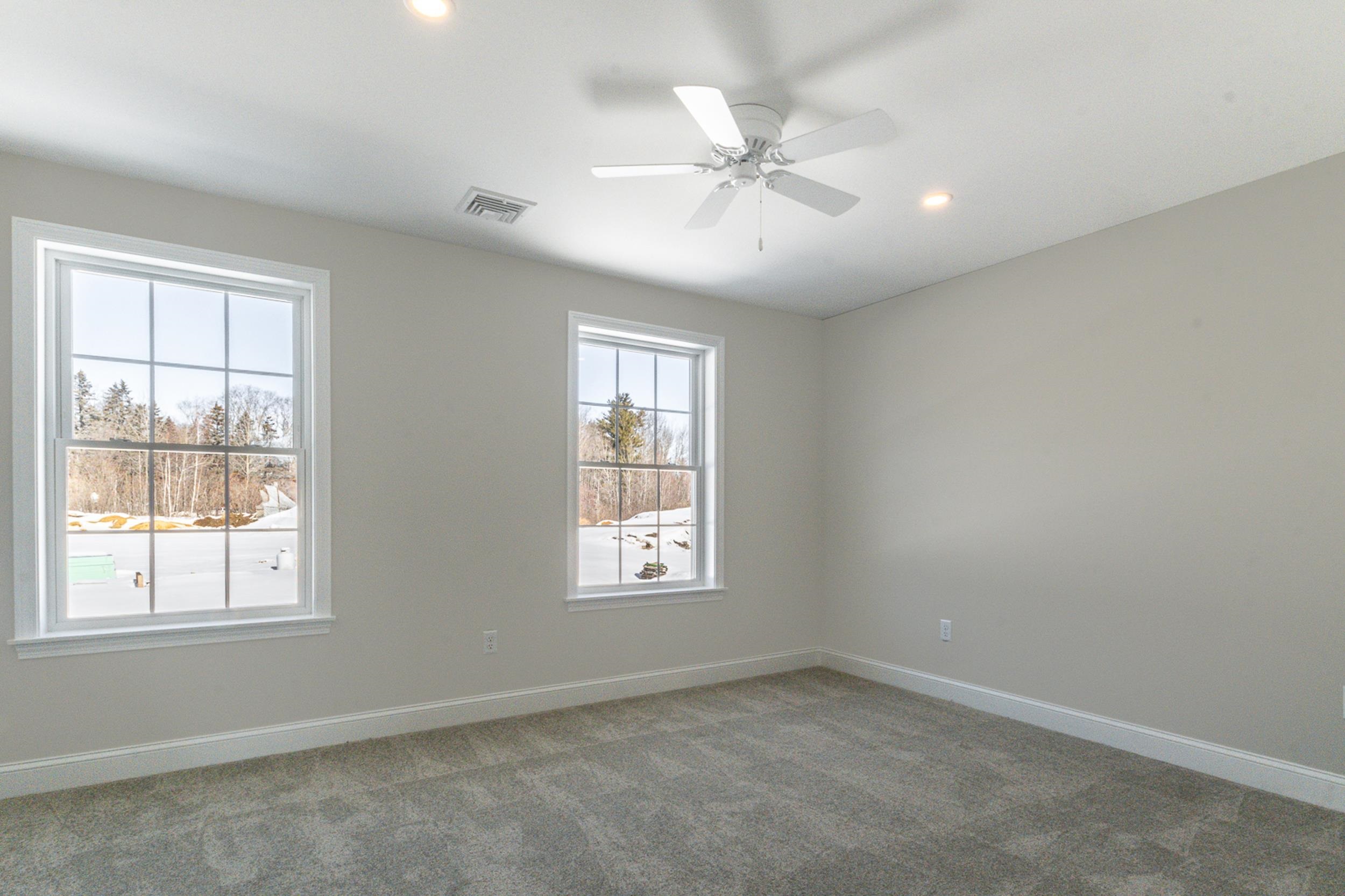 5 B Violette Drive, Unit 2 Epping, NH 03042 - Photo 19 of 33