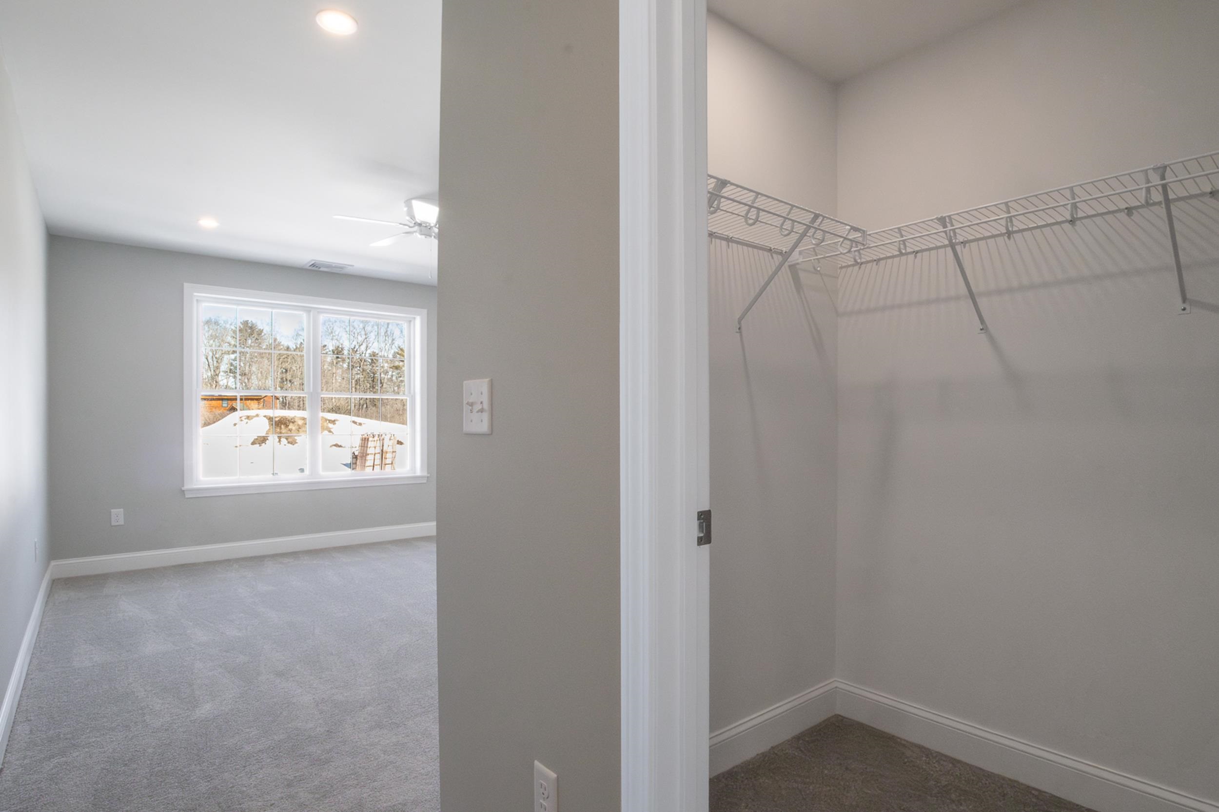 5 B Violette Drive, Unit 2 Epping, NH 03042 - Photo 19 of 45