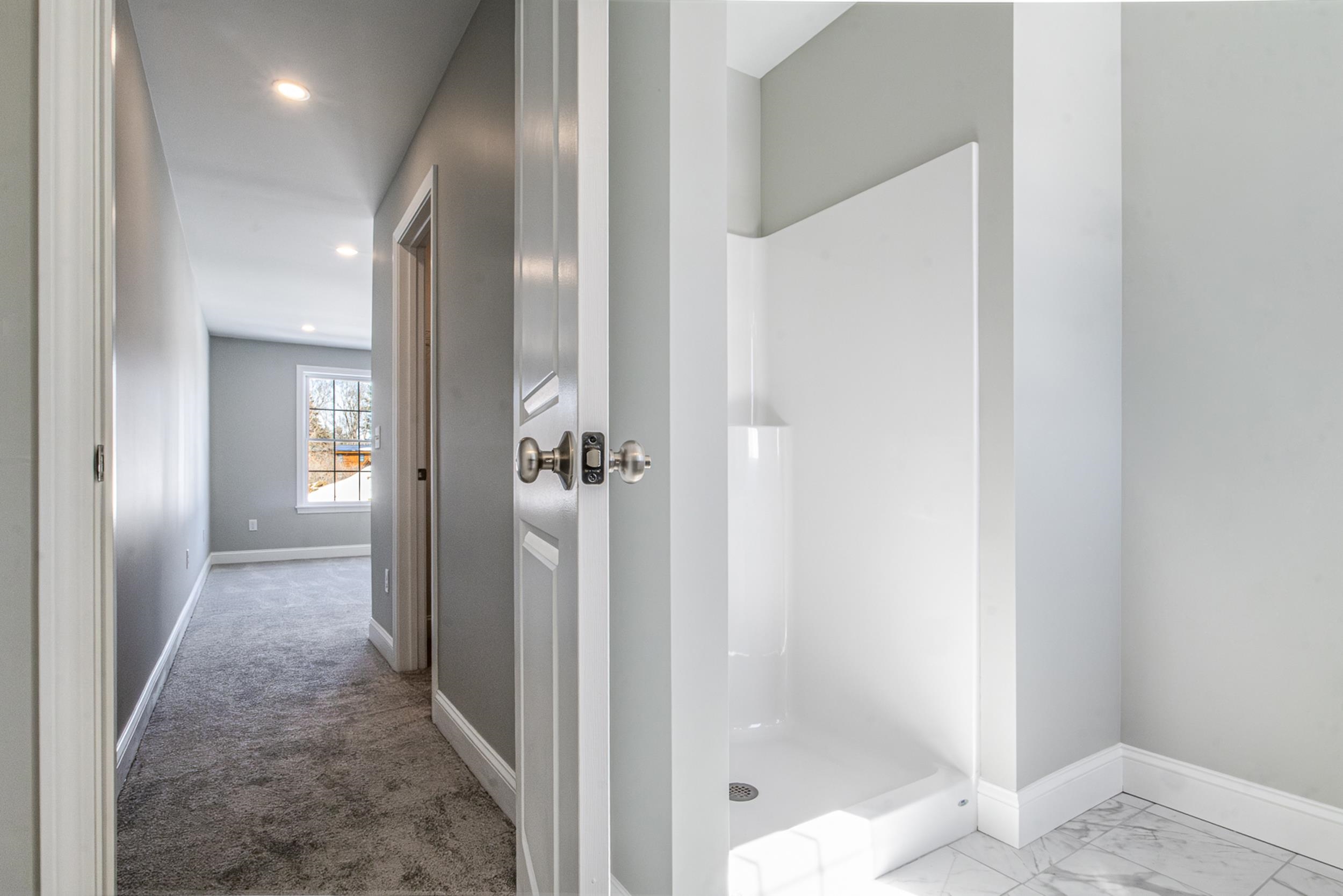 5 B Violette Drive, Unit 2 Epping, NH 03042 - Photo 20 of 45