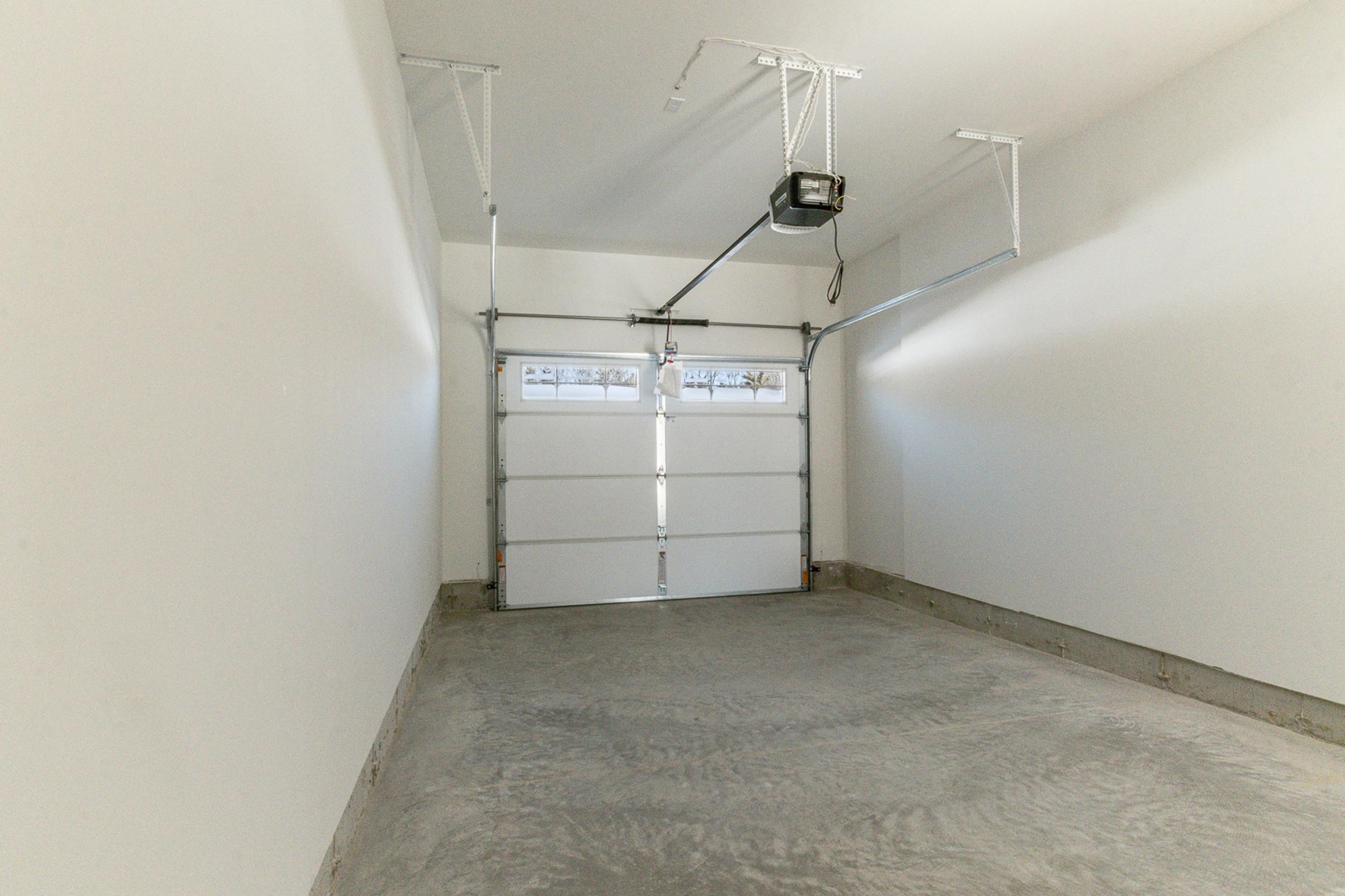 5 B Violette Drive, Unit 2 Epping, NH 03042 - Photo 23 of 33