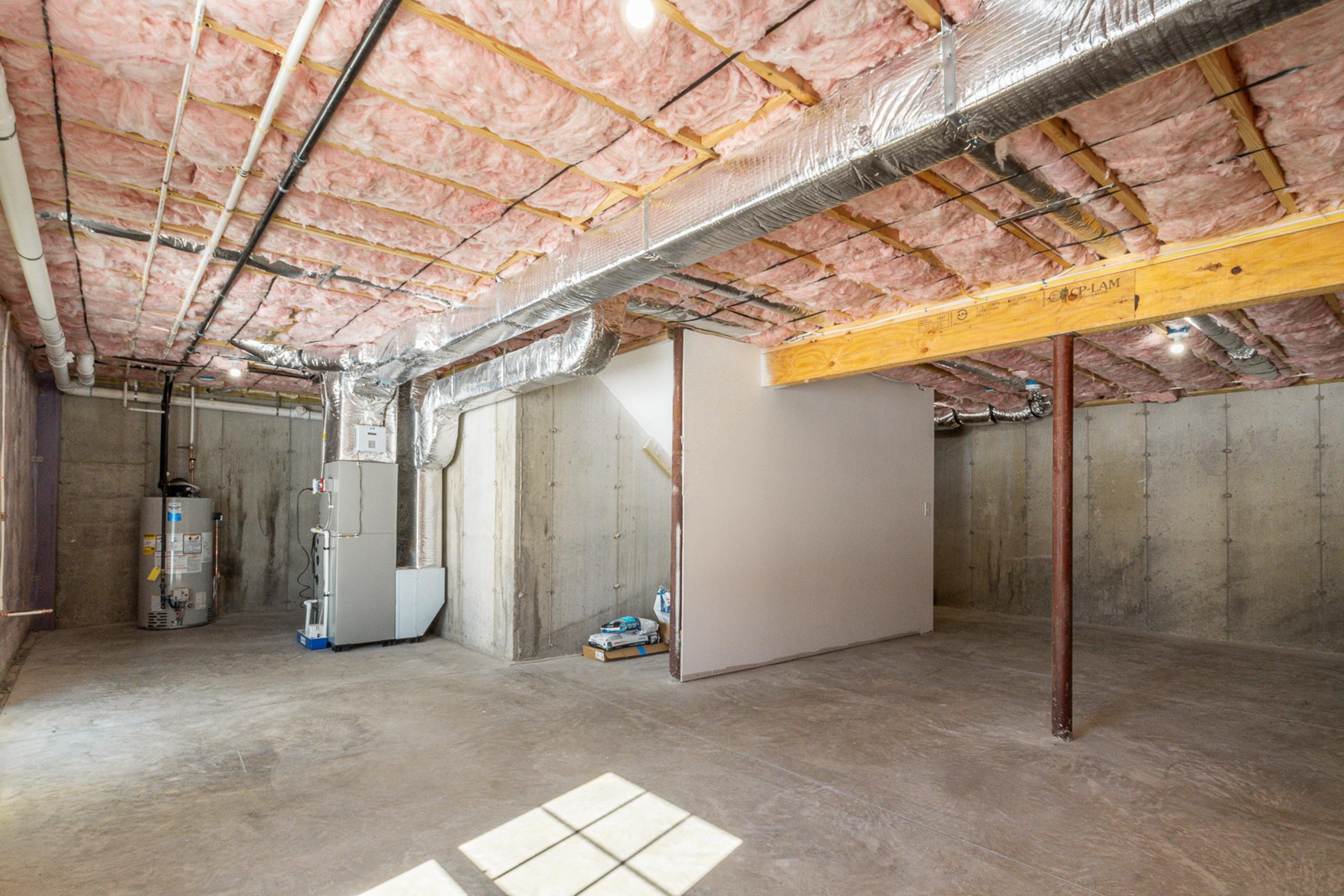 5 B Violette Drive, Unit 2 Epping, NH 03042 - Photo 28 of 45