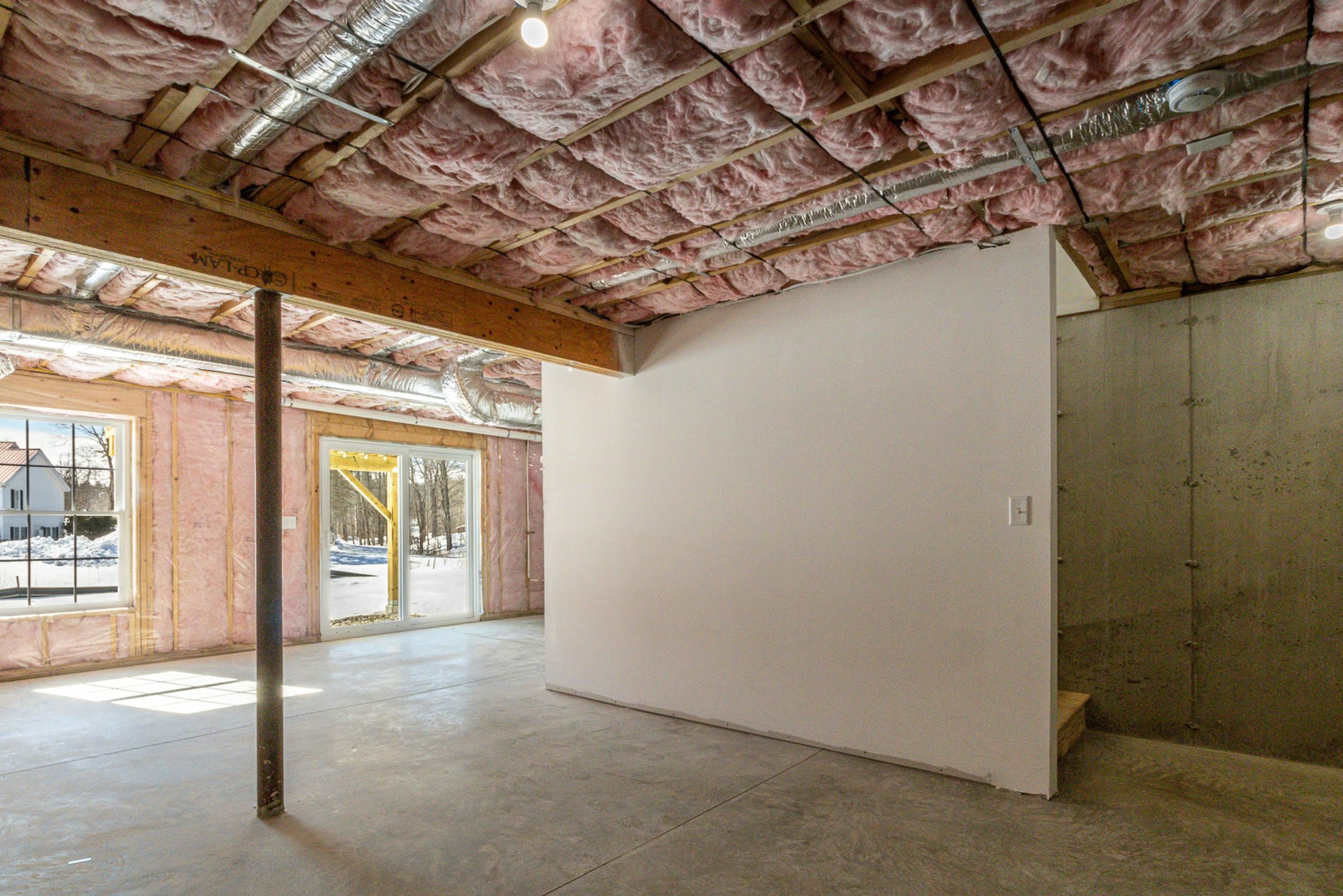 5 B Violette Drive, Unit 2 Epping, NH 03042 - Photo 30 of 45