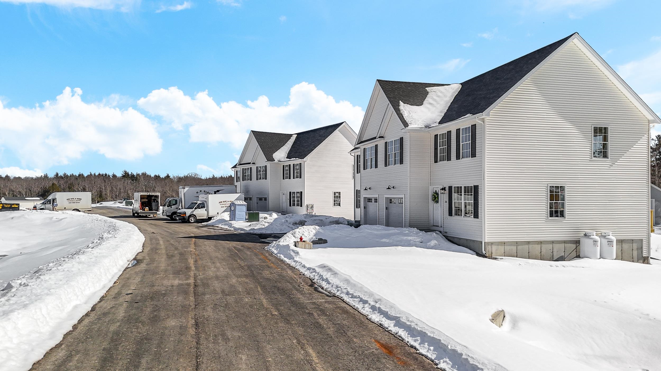 5 B Violette Drive, Unit 2 Epping, NH 03042 - Photo 31 of 45