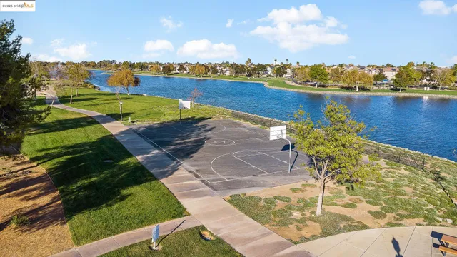 a view of a swimming pool and lake