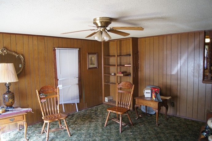 11660 Denzer Road Evansville, IN 47712 - Photo 2 of 13 Gallery Image 2