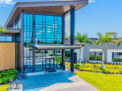 $739,000 | 9312 Tequila Sunrise Drive, Sarasota, FL 34241