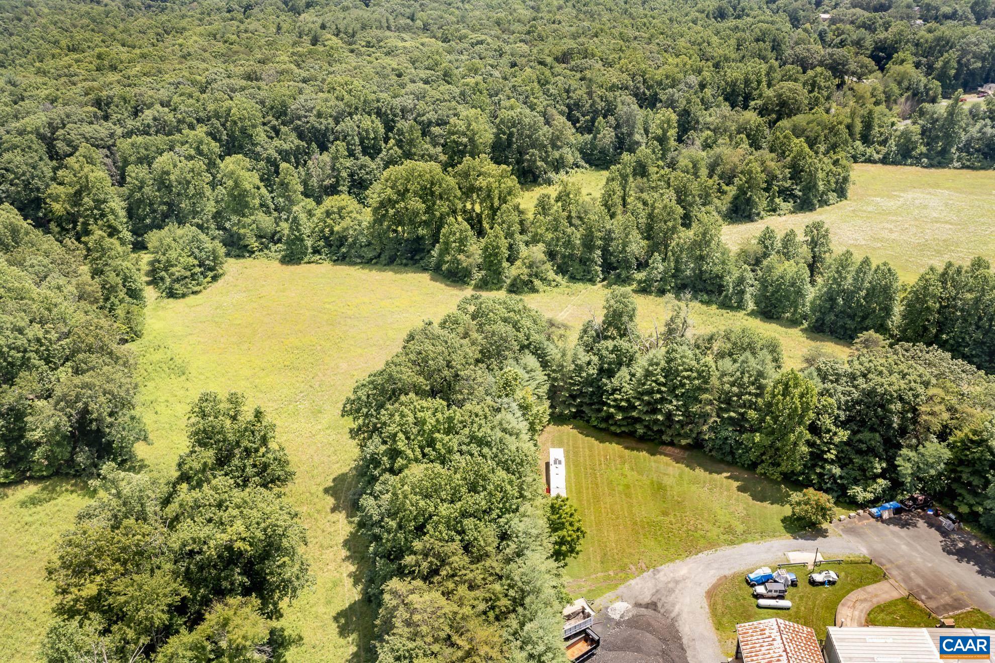 11697 Spotswood Trail Ruckersville, VA 22968 - Photo 27 of 53