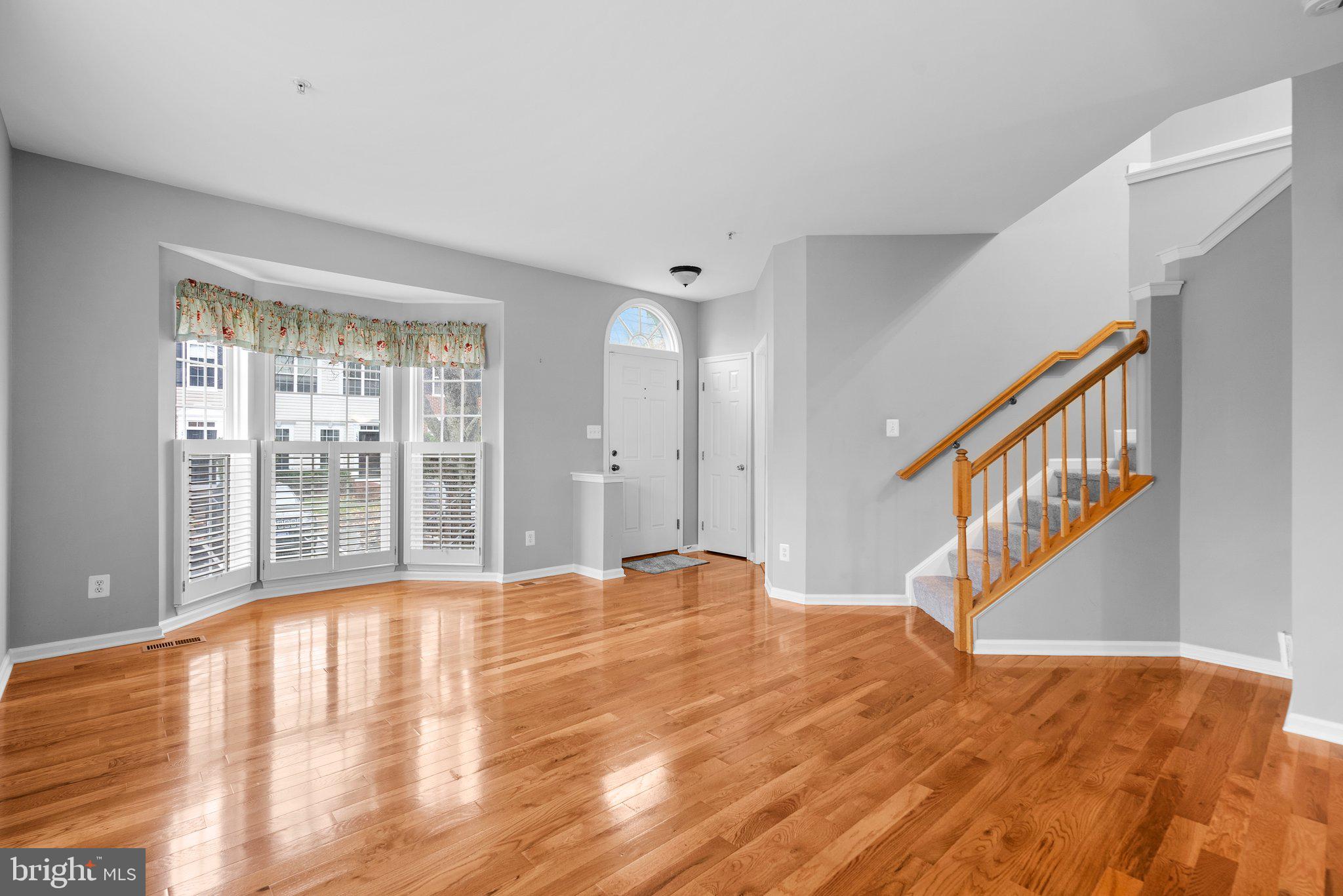 13932 Lullaby Road Germantown, MD 20874 - Photo 3 of 21 Gallery Image 3