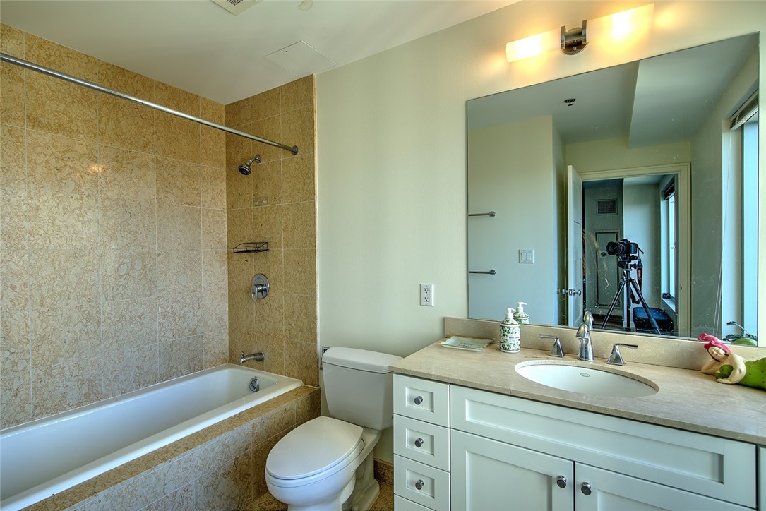 200 Exchange Street, Unit 1212 Providence, RI 02903 - Photo 31 of 43