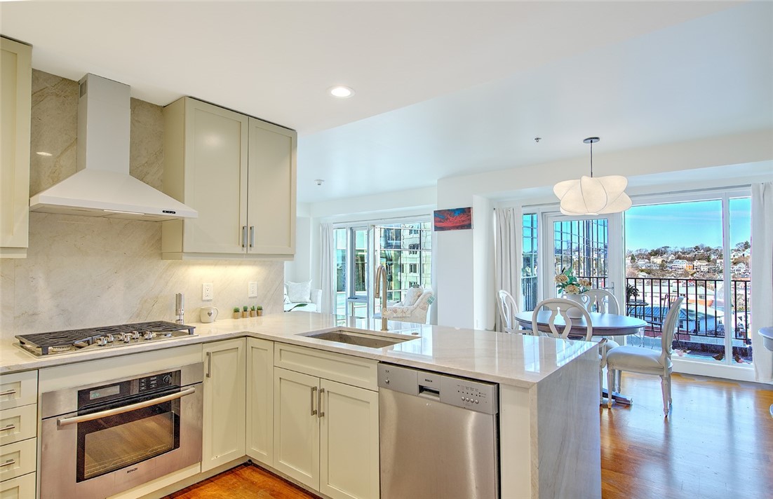 200 Exchange Street, Unit 1212 Providence, RI 02903 - Photo 7 of 43