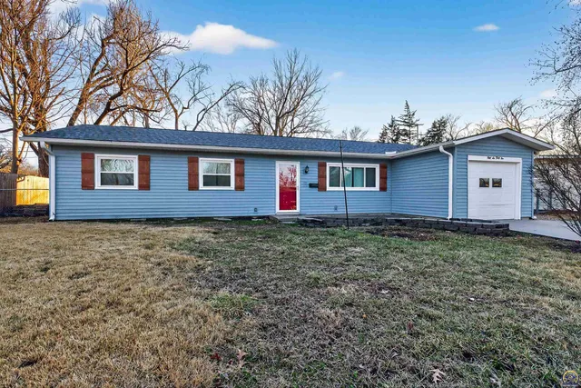 $195,000 | 5631 Southwest 17th Terrace, Topeka, KS 66604