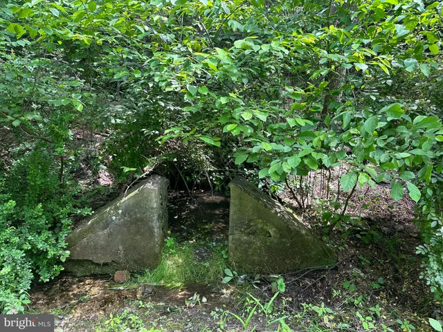 a view of an outdoor space with a lake view