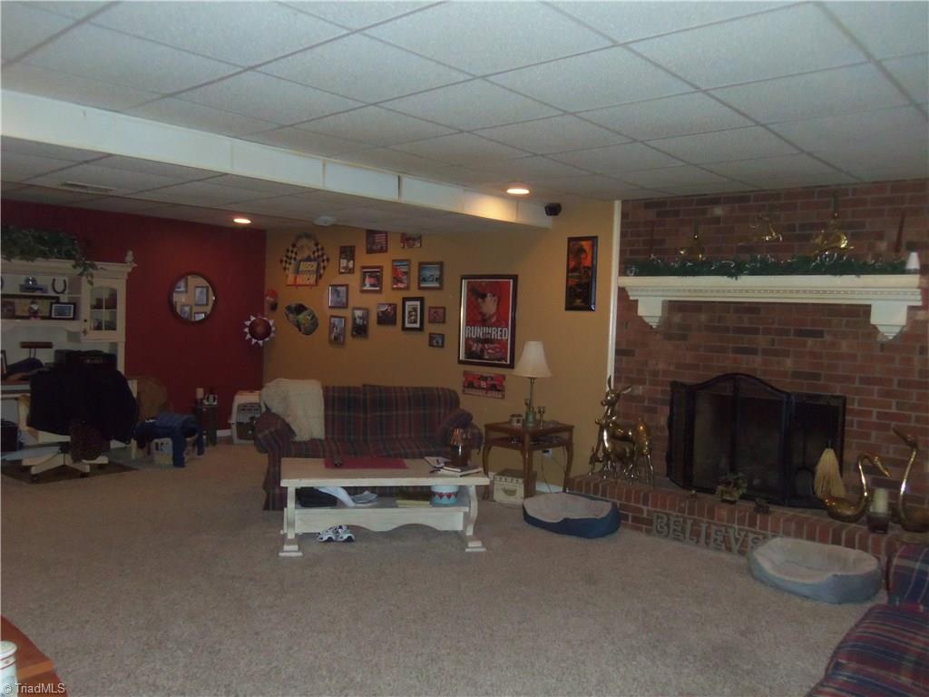 325 Ridgeway Lane Lexington, NC 27295 - Photo 22 of 27 Gallery Image 22