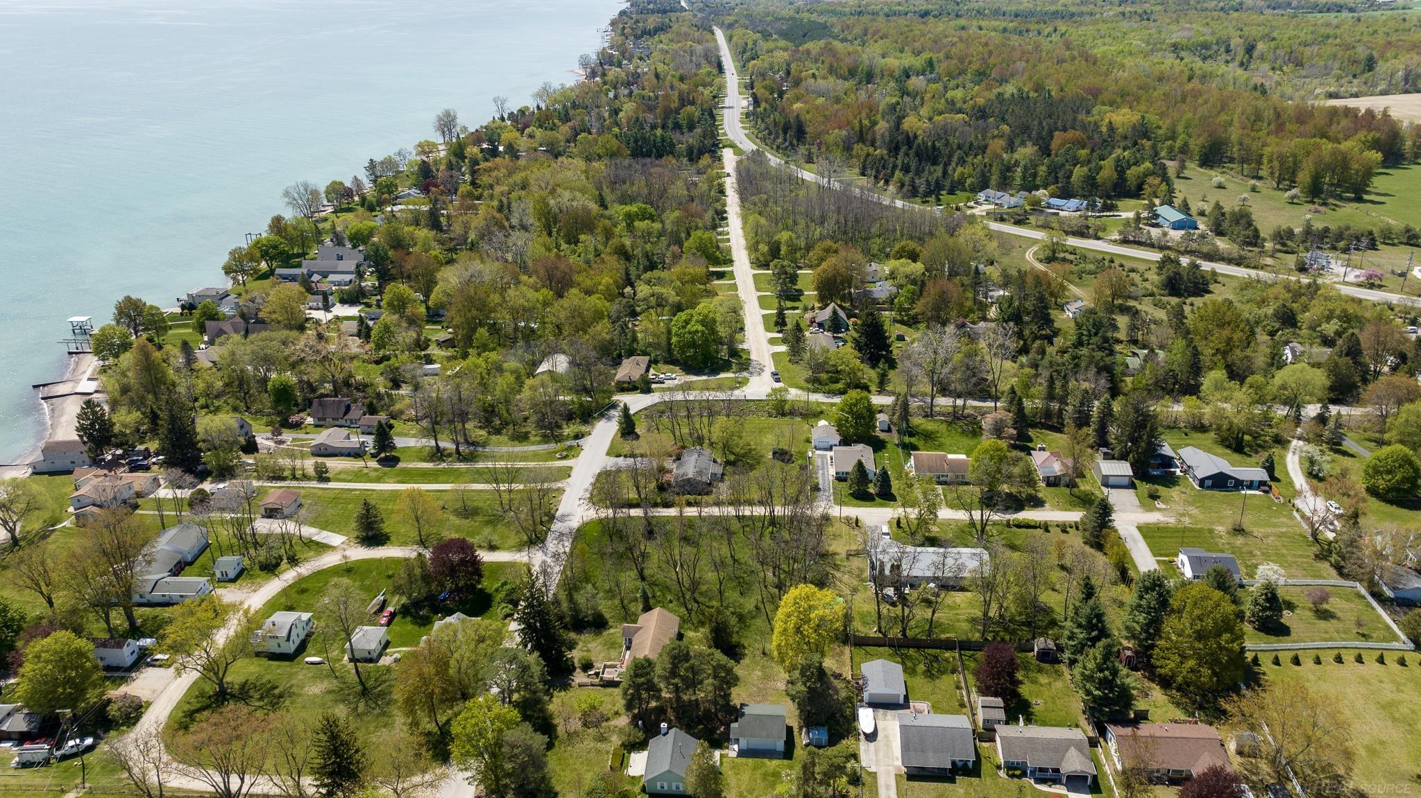 Lakeview Road Lexington, MI 48450 - Photo 6 of 7 Gallery Image 6