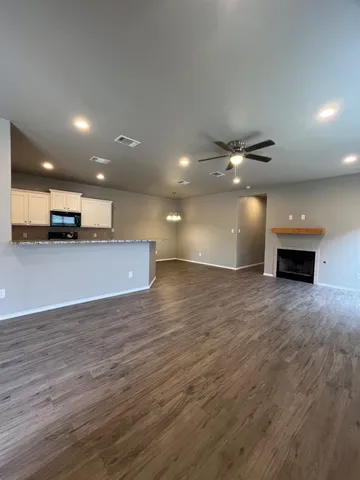 $1,450 | 1115 Preston Trail, Unit A, Wolfforth, TX 79382