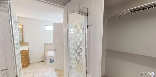 $425,000 | 2049 Madison 208, Fredericktown, MO 63645