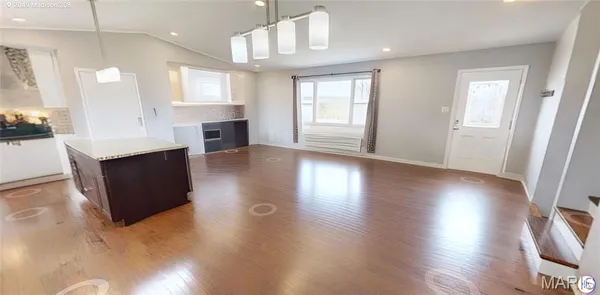 $425,000 | 2049 Madison 208, Fredericktown, MO 63645