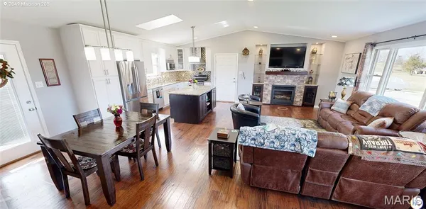 $425,000 | 2049 Madison 208, Fredericktown, MO 63645