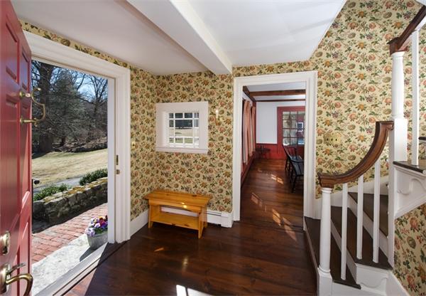 44 Ripley Lane Weston, MA 02493 - Photo 2 of 14