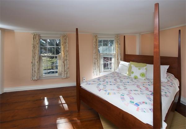 44 Ripley Lane Weston, MA 02493 - Photo 7 of 14