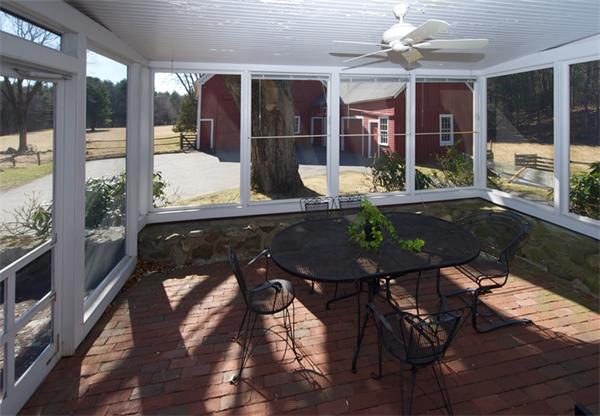44 Ripley Lane Weston, MA 02493 - Photo 8 of 14