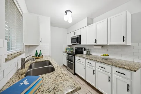 $325,000 | 1716 Armstrong Drive, Plano, TX 75074