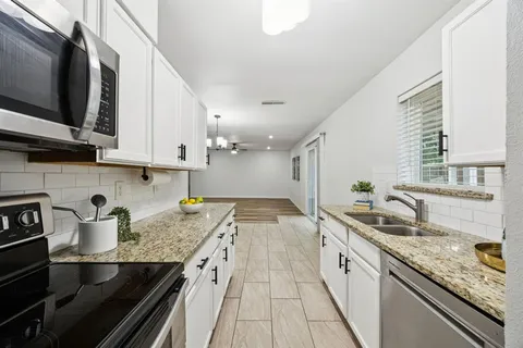 $325,000 | 1716 Armstrong Drive, Plano, TX 75074