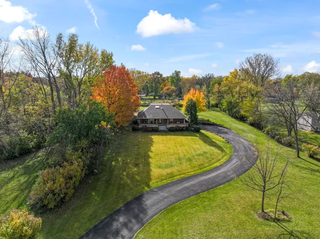 $449,900 | 9510 Knolltop Road, Union, IL 60180