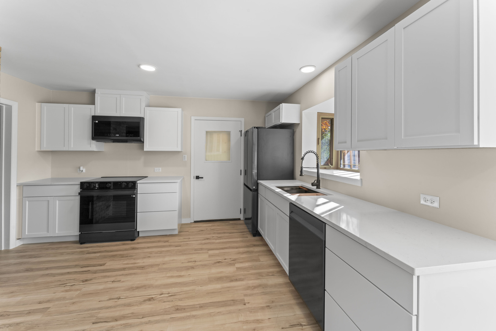 9510 Knolltop Road Union, IL 60180 - Photo 10 of 34