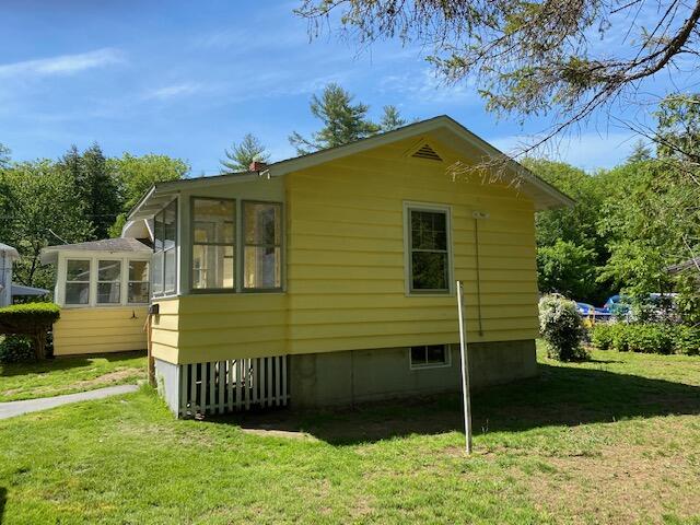17 Madison Street Springvale, ME 04083 - Photo 5 of 18 5 mad