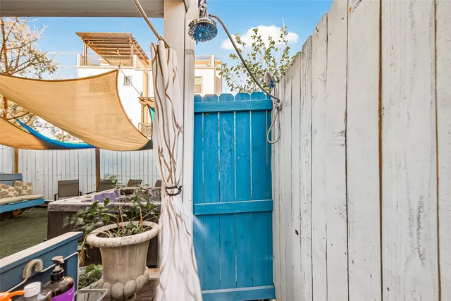 $5,000 | 1914 Shearn Street, Houston, TX 77007