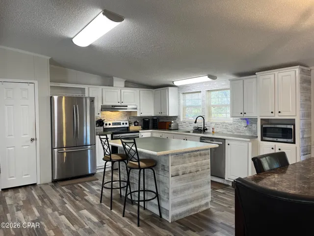 $205,000 | 5894 Jasper Road, Bascom, FL 32423