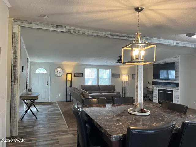 $205,000 | 5894 Jasper Road, Bascom, FL 32423