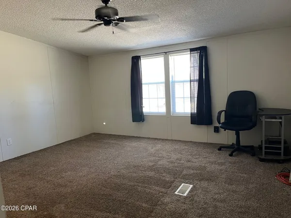 $200,000 | 5894 Jasper Road, Bascom, FL 32423