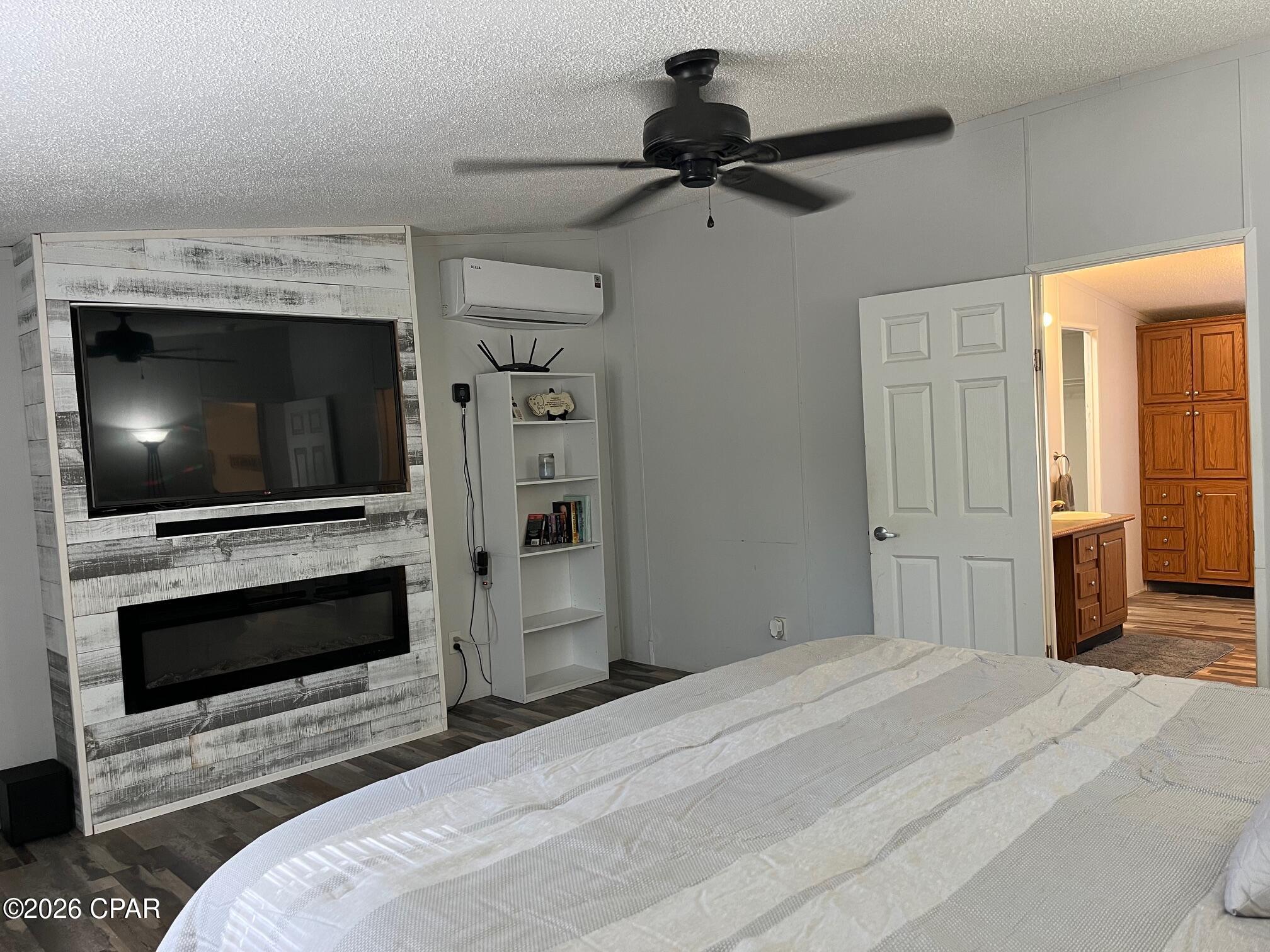 5894 Jasper Road Bascom, FL 32423 - Photo 9 of 53