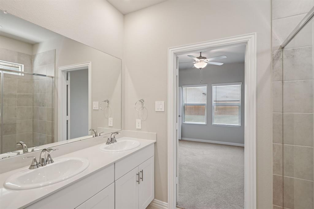 1704 Arches Road Anna, TX 75409 - Photo 20 of 35 Photo is not of the actual home, but is an inspirational photo of builder’s model home and may depict options, furnishings, and/or decorator features that are not included.