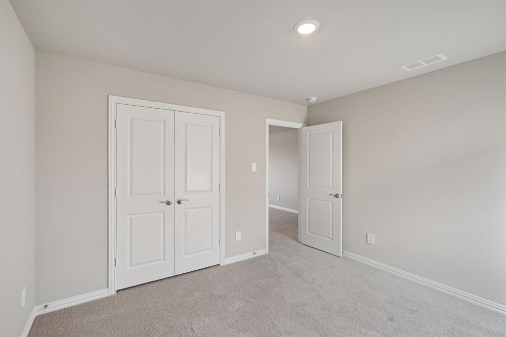 1704 Arches Road Anna, TX 75409 - Photo 27 of 35 Photo is not of the actual home, but is an inspirational photo of builder’s model home and may depict options, furnishings, and/or decorator features that are not included.