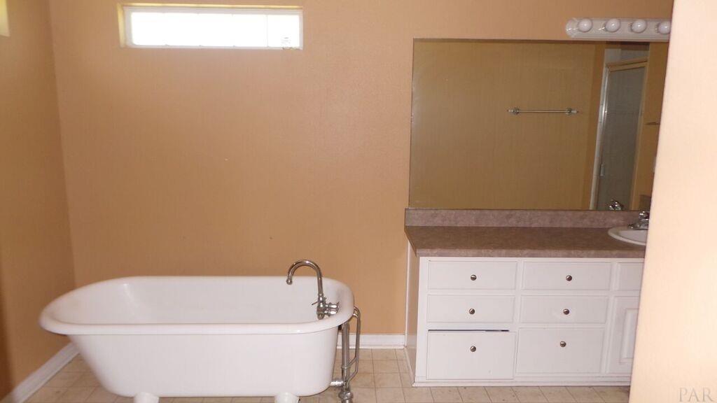 3887 Hazel Godwin Road Jay, FL 32565 - Photo 20 of 24