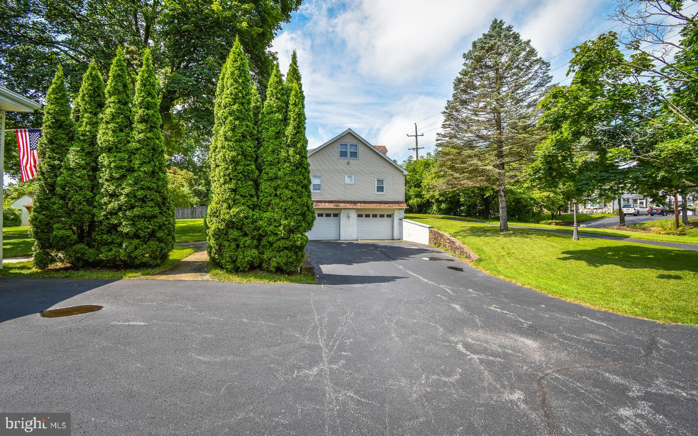 1230 Township Line Road Phoenixville, PA 19460 - Photo 4 of 42 Gallery Image 4