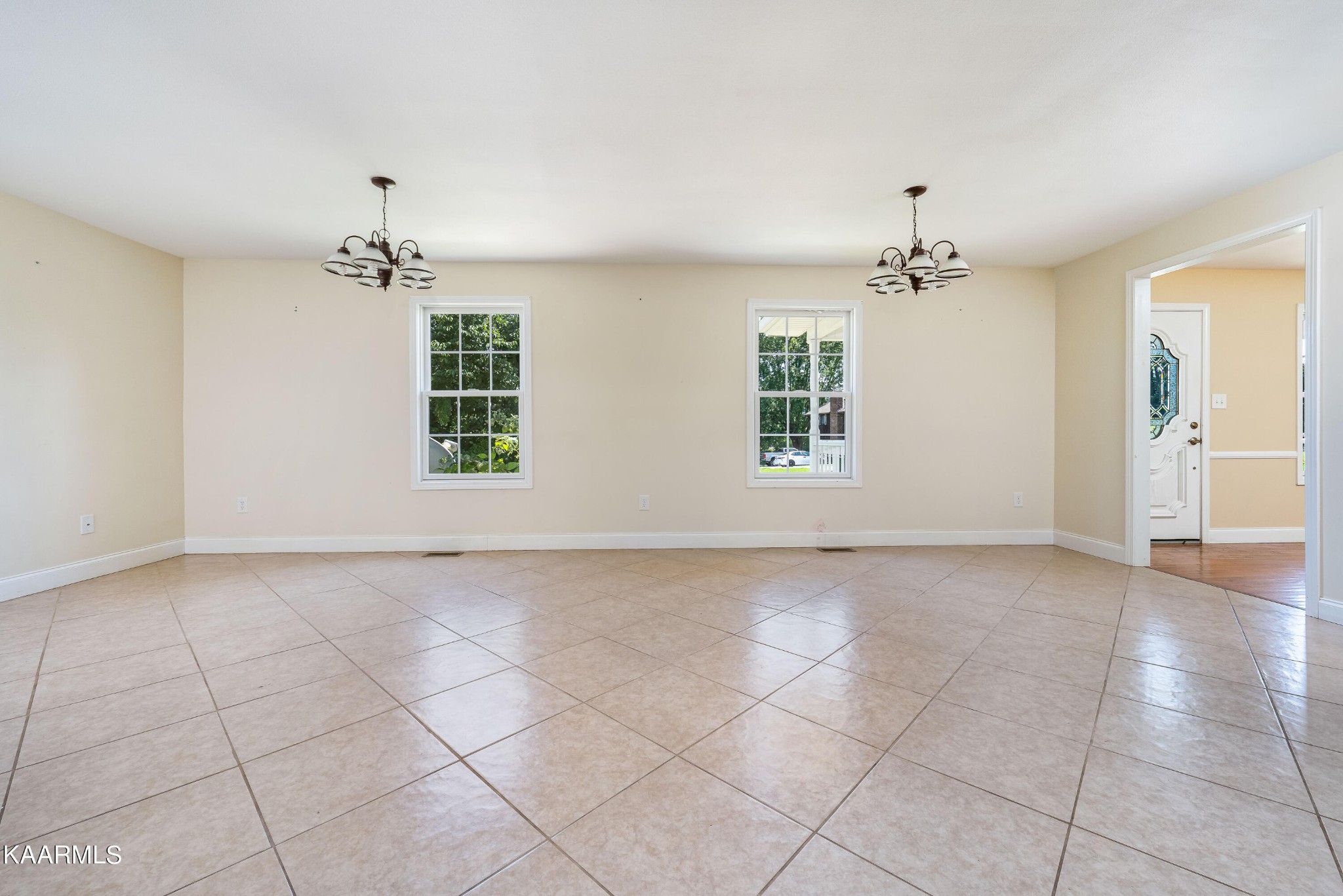 212 George Bowers Road Elizabethton, TN 37643 - Photo 30 of 49 a view of an empty room with a window