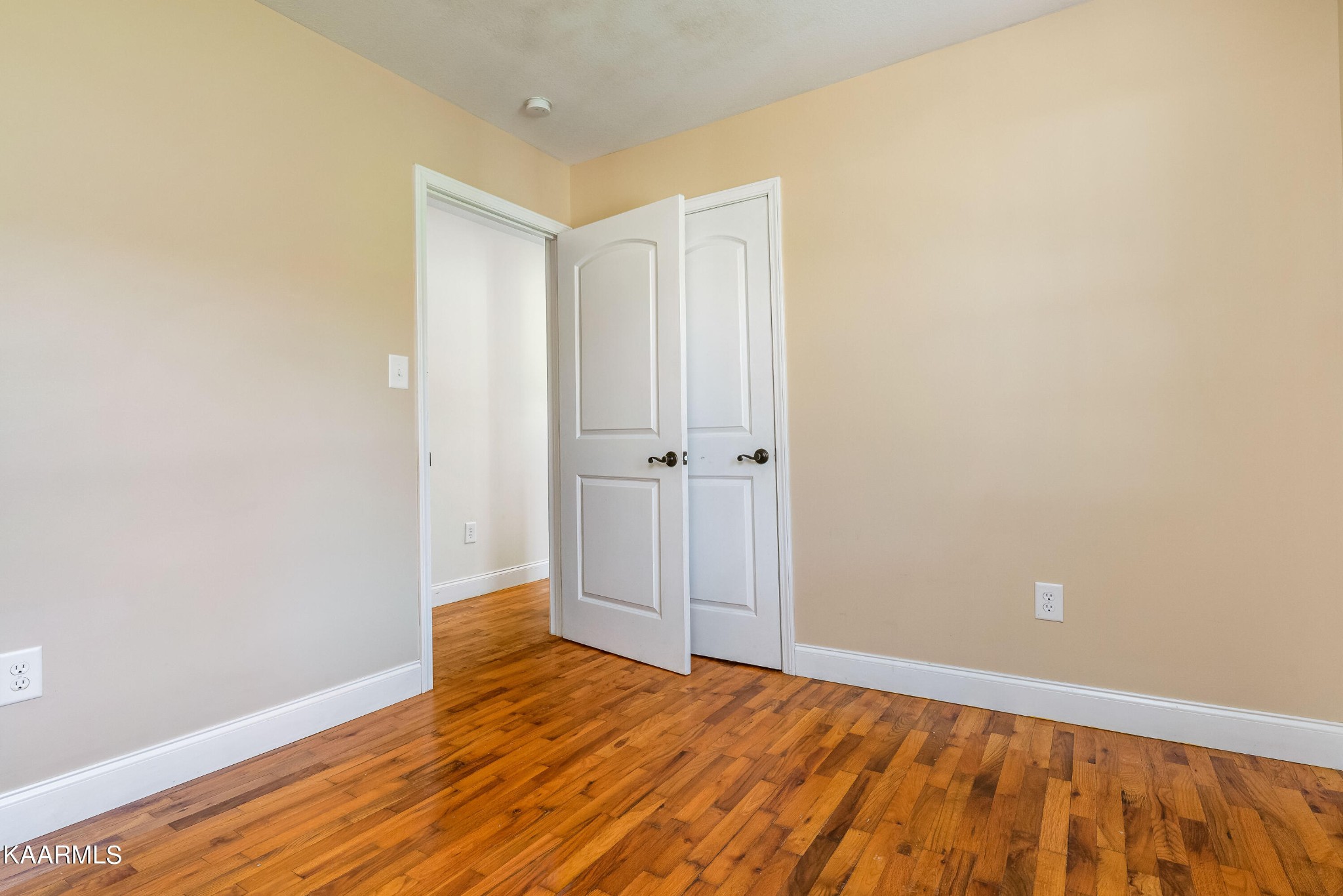 212 George Bowers Road Elizabethton, TN 37643 - Photo 41 of 49 a view of an empty room