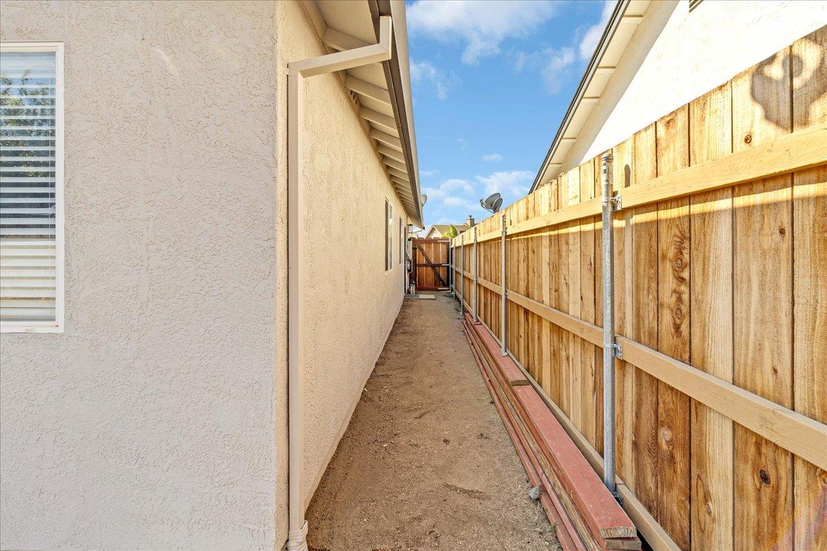 715 Skinner Street Soledad, CA 93960 - Photo 35 of 35 a view of a stairs and an entrance