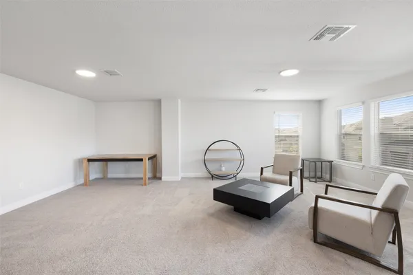 $2,695 | 1012 Legend Milton Lane, Austin, TX 78748